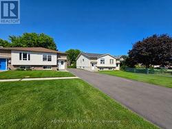 LOWER - 1191 SIMCOE STREET S Oshawa, ON L1H 4M1