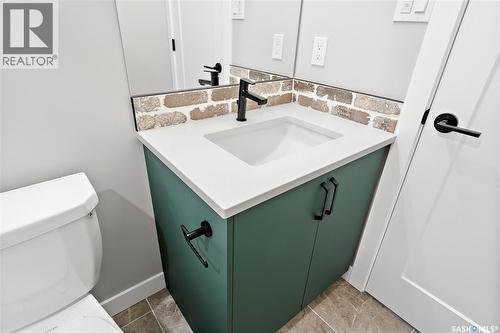 118 Fortosky Manor, Saskatoon, SK - Indoor Photo Showing Bathroom
