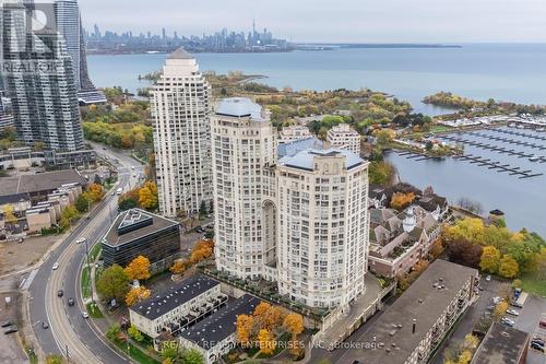 304 - 2285 Lake Shore Boulevard W, Toronto, ON 