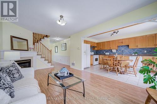 5128 Falconcrest Drive, Burlington, ON 