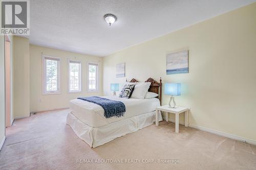 5128 Falconcrest Drive, Burlington, ON 
