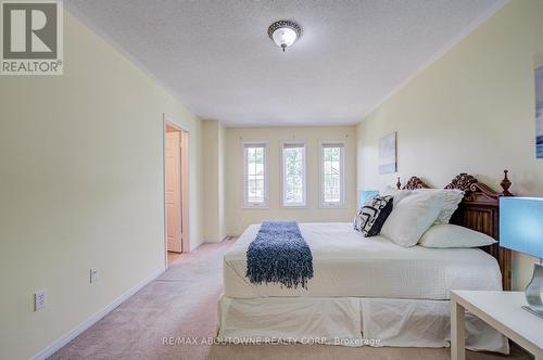 5128 Falconcrest Drive, Burlington, ON 