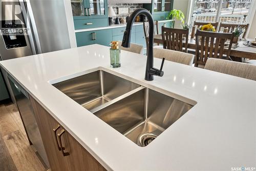 958 Yuel Bend, Saskatoon, SK - Indoor Photo Showing Kitchen With Double Sink