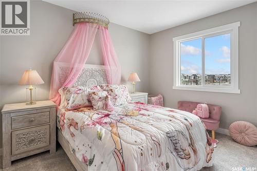 958 Yuel Bend, Saskatoon, SK - Indoor Photo Showing Bedroom