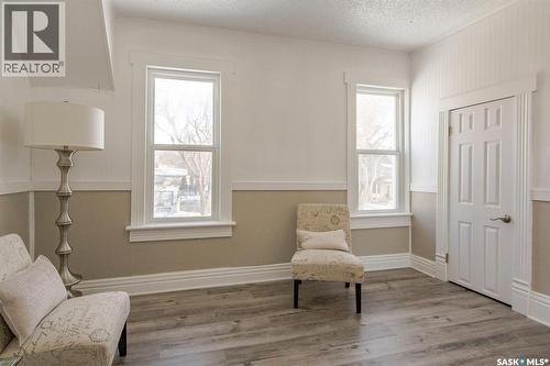203 8Th Street W, Saskatoon, SK 