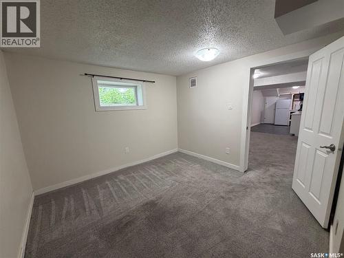 203 8Th Street W, Saskatoon, SK 