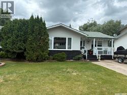 20 Clark CRESCENT  Saskatoon, SK S7H 3L9