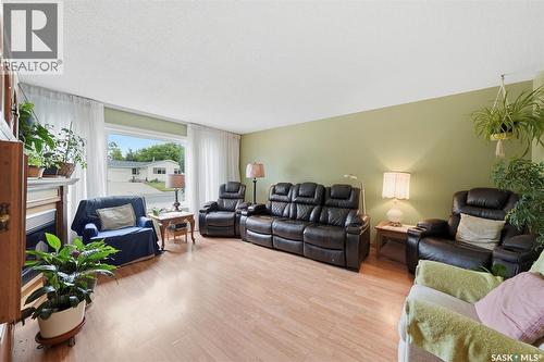 20 Clark Crescent, Saskatoon, SK 