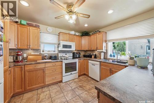 20 Clark Crescent, Saskatoon, SK 