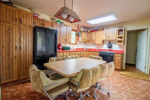 68 Old Arnes Place, Arnes, MB 