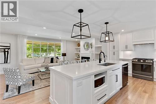 1 Blackfriars Place, Cambridge, ON 