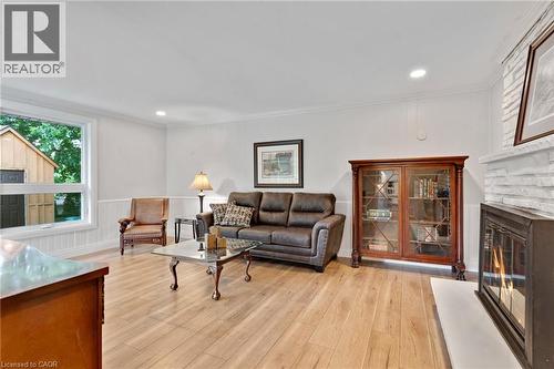 1 Blackfriars Place, Cambridge, ON 