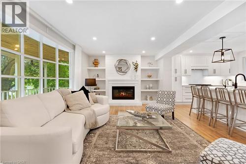 1 Blackfriars Place, Cambridge, ON 