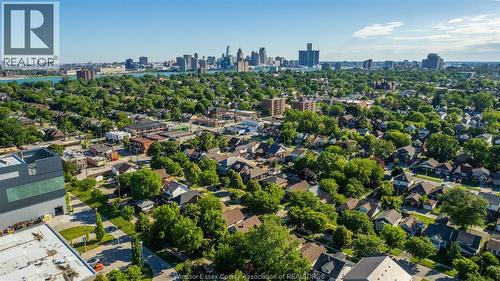 703 Randolph, Windsor, ON 