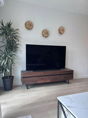 Living Room - 202-930 Rue Charlevoix, Montréal (Le Sud-Ouest), QC 