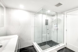 Master Bathroom - 