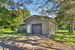 Garage - 