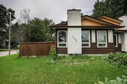 103 Lake Village RD  Winnipeg, MB R3T 4M7
