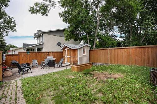 103 Lake Village Rd, Winnipeg, MB 
