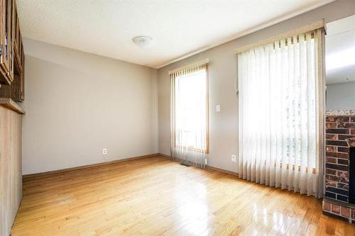 103 Lake Village Rd, Winnipeg, MB 