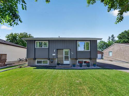 14 MACKIE BAY  Winnipeg, MB R2Y 1V7