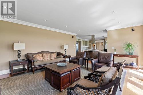 1486 Orchard Haven Ridge, Mississauga, ON - Indoor Photo Showing Living Room