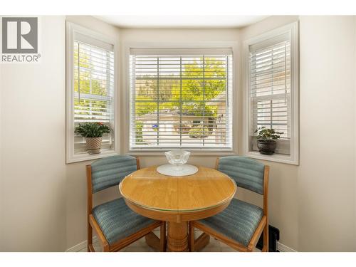527 Yates Road Unit# 13, Kelowna, BC - Indoor Photo Showing Dining Room