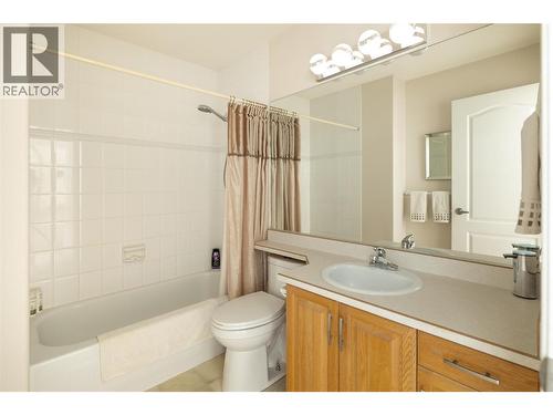 527 Yates Road Unit# 13, Kelowna, BC - Indoor Photo Showing Bathroom