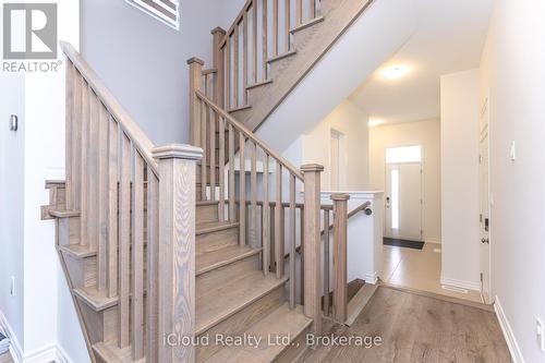 302 Calla Point, Milton, ON - Indoor Photo Showing Other Room