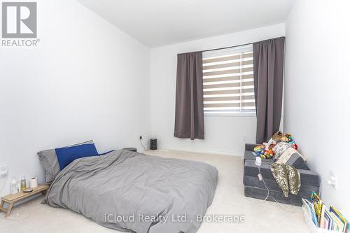 302 Calla Point, Milton, ON - Indoor Photo Showing Bedroom