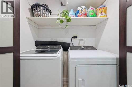 408 L Avenue N, Saskatoon, SK - Indoor Photo Showing Laundry Room