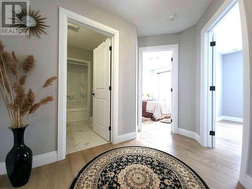 4403 Belmont Avenue, Lakeshore, ON - Indoor Photo Showing Other Room