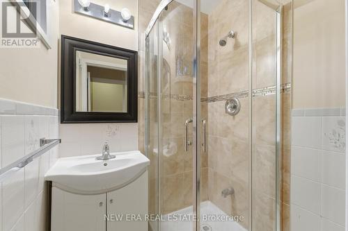 508 Cliffview Road, Pickering, ON - Indoor Photo Showing Bathroom