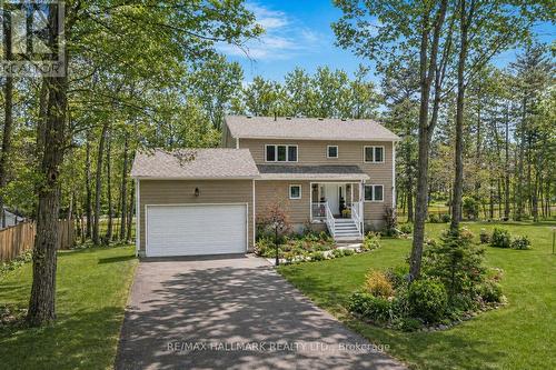 10 MUSQUAKE COURT  Tiny, ON L9M 1R2