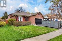 4 CLARET ROAD Clarington (Courtice), ON L1E 1V9
