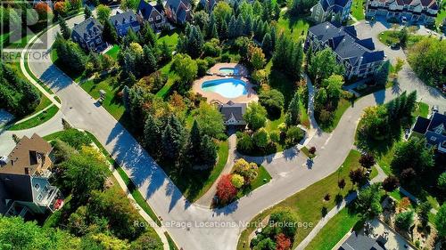 202 Snowbridge Way, Blue Mountains, ON - Outdoor With View