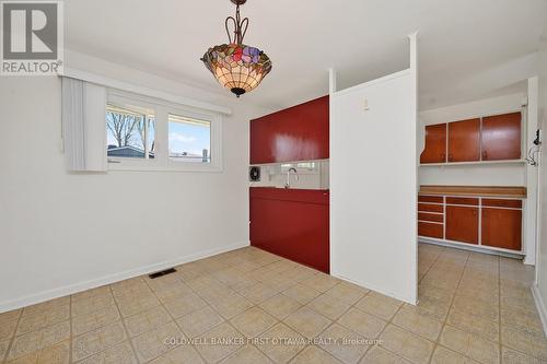 2128 Kingsley Road, Ottawa, ON - Indoor Photo Showing Other Room