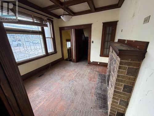 491 Parkdale Avenue, Ottawa, ON - Indoor Photo Showing Other Room