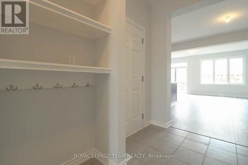 524 Culdaff Road, Ottawa, ON - Indoor
