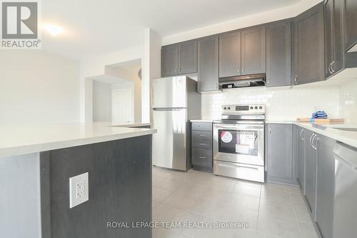 524 Culdaff Road, Ottawa, ON - Indoor Photo Showing Kitchen With Upgraded Kitchen