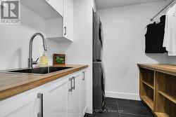2nd floor - Laundry room - 