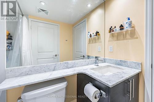 1713 - 85 E Liberty Street, Toronto, ON - Indoor Photo Showing Bathroom