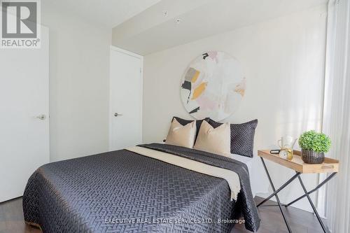 1902 E - 36 Lisgar Street, Toronto, ON - Indoor Photo Showing Bedroom