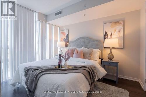1902 E - 36 Lisgar Street, Toronto, ON - Indoor Photo Showing Bedroom