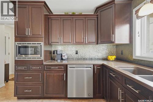 3402 Calder Crescent, Saskatoon, SK - Indoor Photo Showing Kitchen With Double Sink