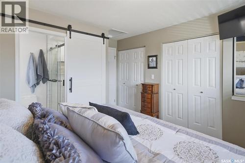 3402 Calder Crescent, Saskatoon, SK - Indoor Photo Showing Bedroom