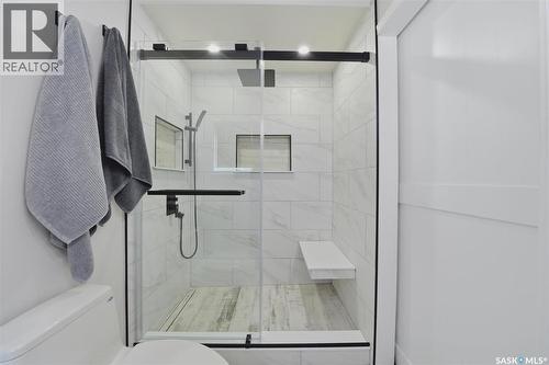 3402 Calder Crescent, Saskatoon, SK - Indoor Photo Showing Bathroom