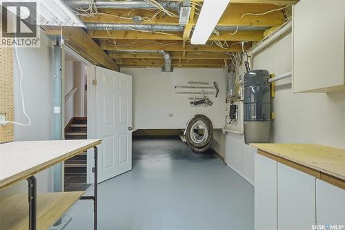 3402 Calder Crescent, Saskatoon, SK - Indoor