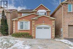 160 GAILCREST CIRCLE Vaughan, ON L4J 5W1