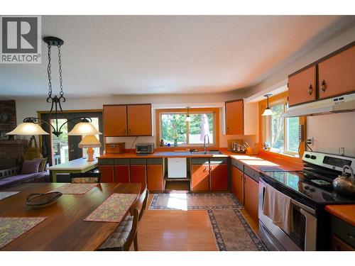 281 Iwanik Road, Procter, BC - Indoor Photo Showing Kitchen With Double Sink